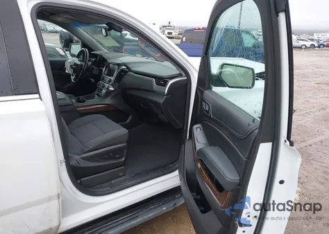 2019 Chevrolet Suburban Ls z USA, uszkodzony, nr VIN 1GNSKGKC9KR231357